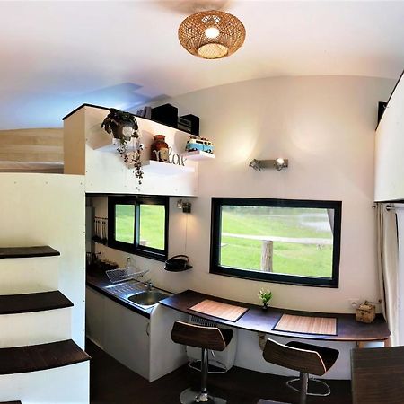 La Tiny House Terra Nostra Apartment Saint-Bazile Exterior photo